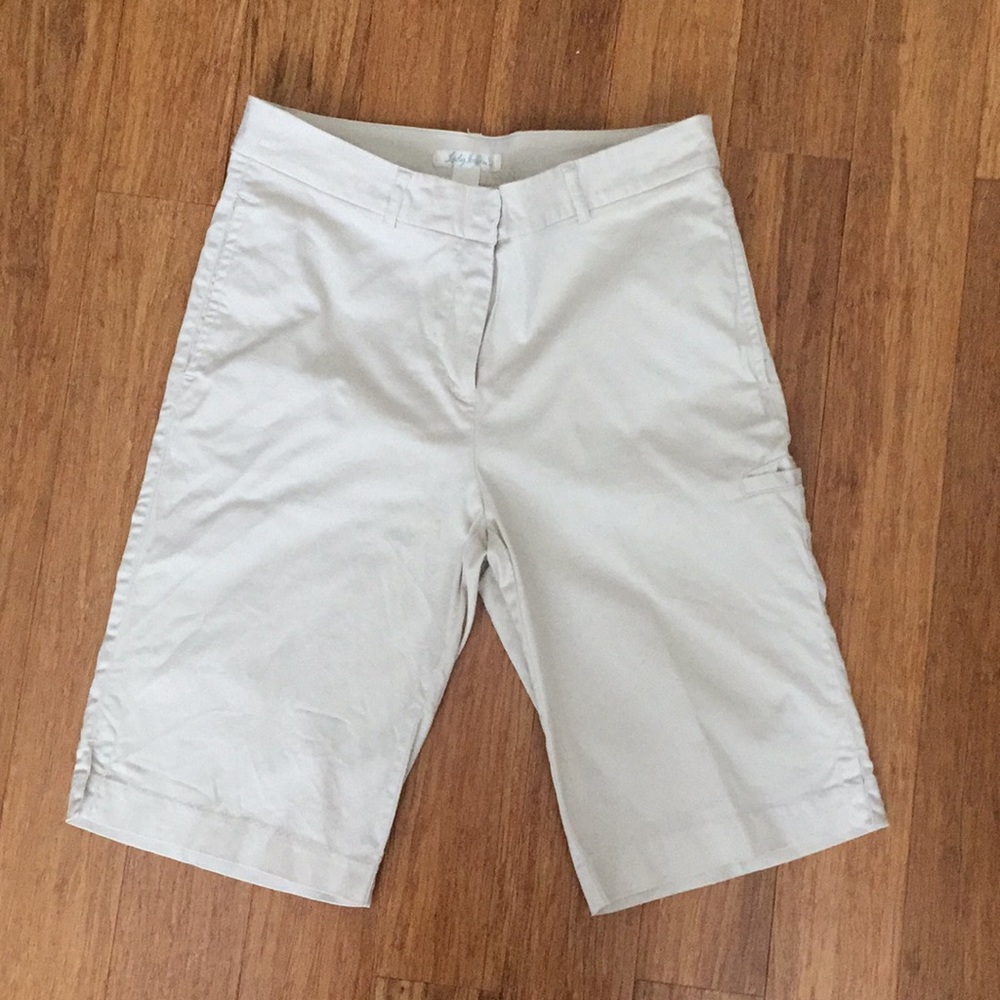 Lady Hagen Size 6 Creme Golf Shorts